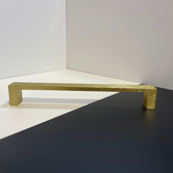 Furniture handle CL420 — matt gold