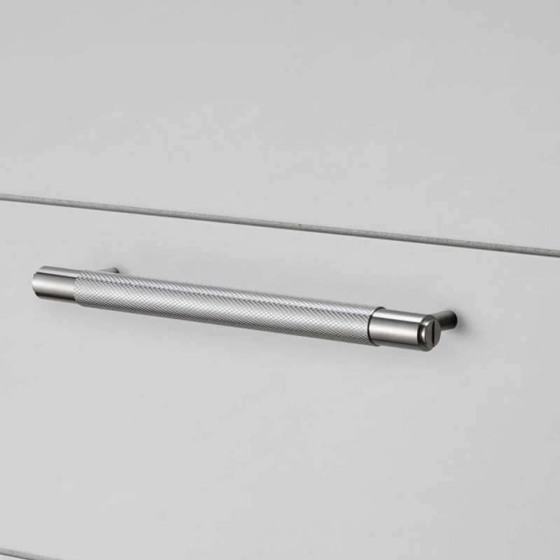 Mēbeļu rokturis BUSTER + PUNCH CROSS — nerūsējošais tērauds